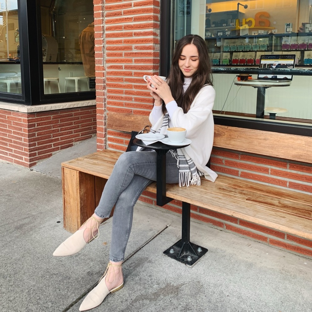 Meet your Posher, Mihaela
